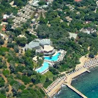 Ora Holiday Village Ośrodek wypoczynkowy 4*